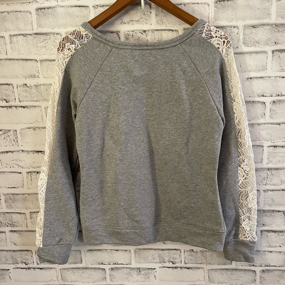 Women’s Miss Me gray pullover sweatshirt embellished lace sleeve Small - Picture 2 of 5